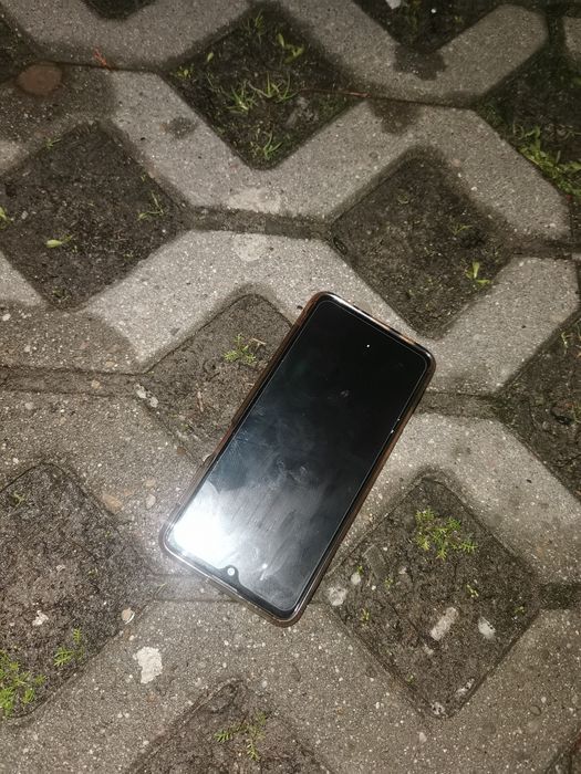 Znalazłem telefon Samsung m31s