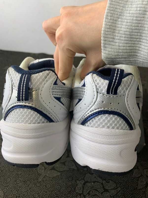 ModayNew Balance 530WhiteDamskieButySportowe_Lekkie Roz.41