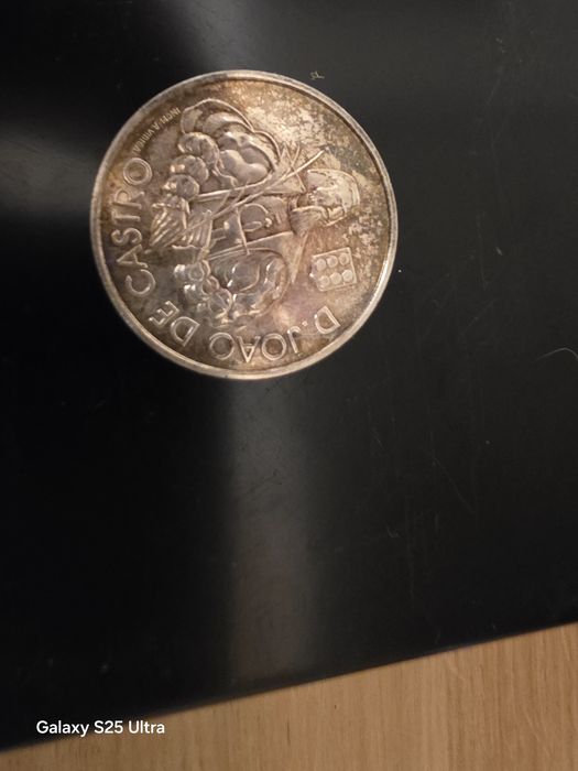 Moedas de prata de 1000 escudos