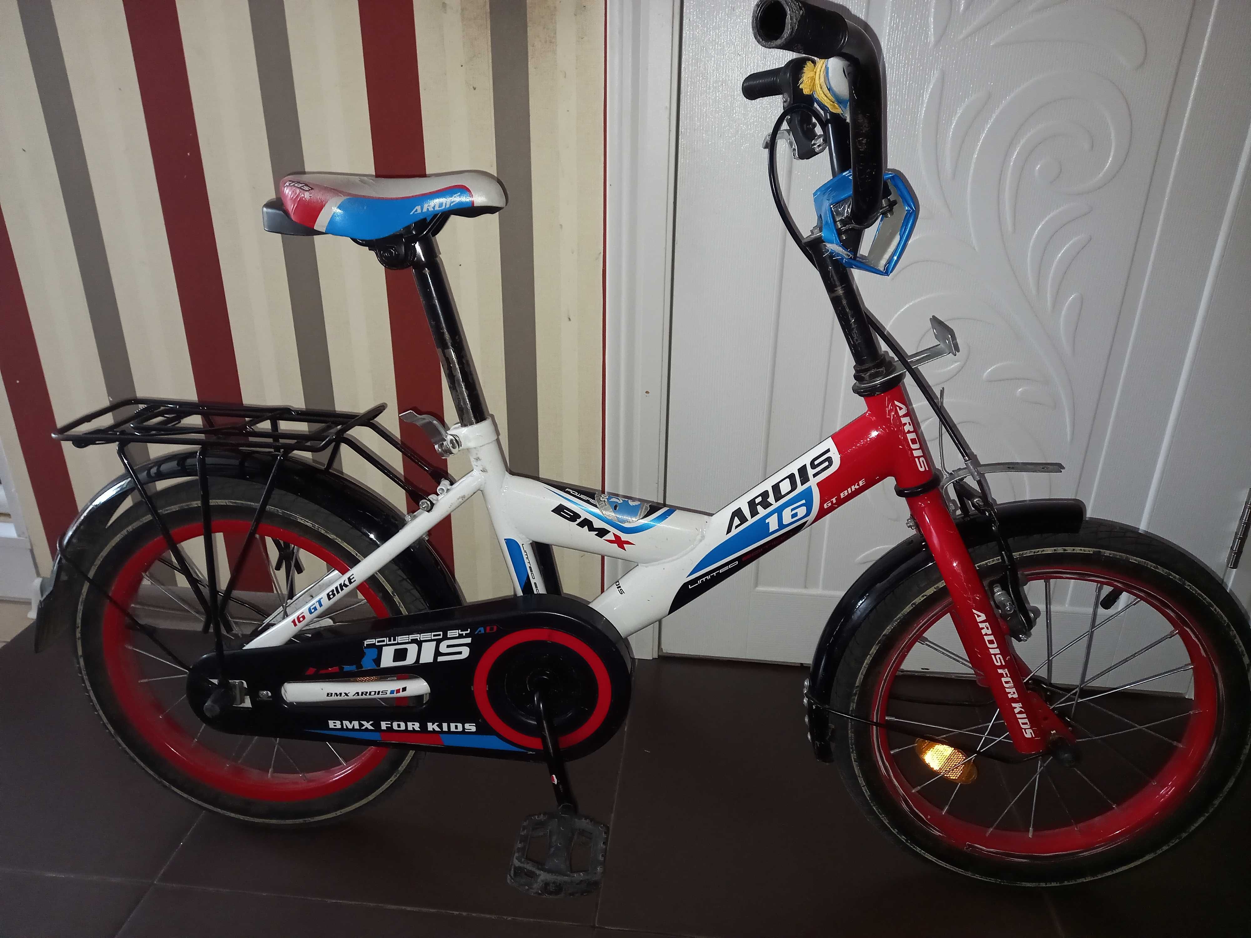 Велосипед ARDIS 16 GT BIKE бело-голубой-красный глянец, детям 3-7 лет