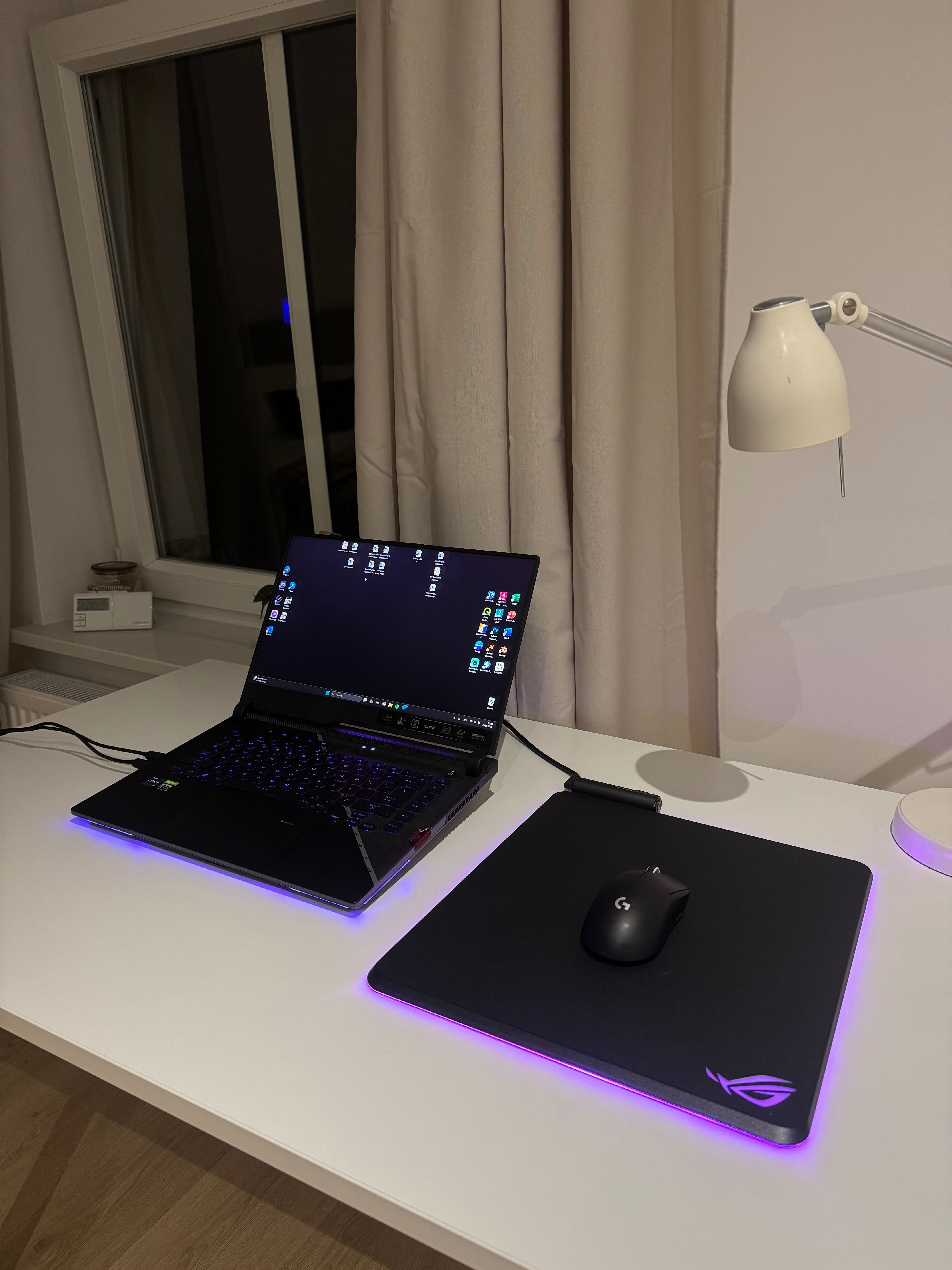 Gamingowa RGB podkładka pod myszkę ROG Balteus
