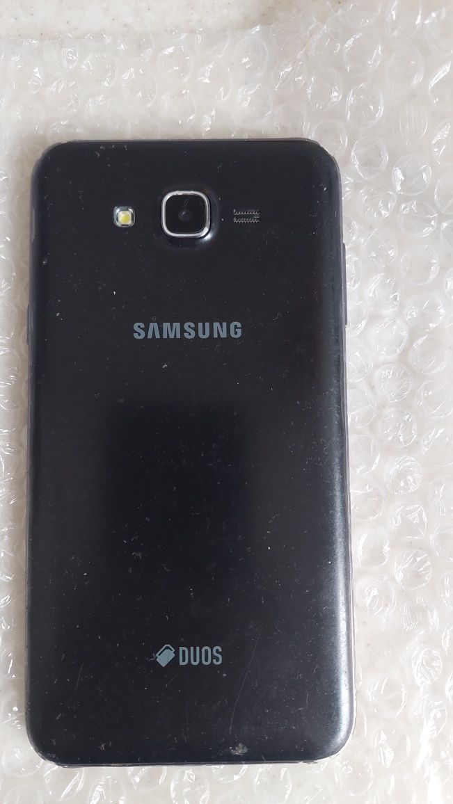 Samsung galaxy j7