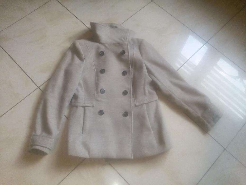 Beżowy płaszczyk jesienno-zimowy H&M,rozm.40