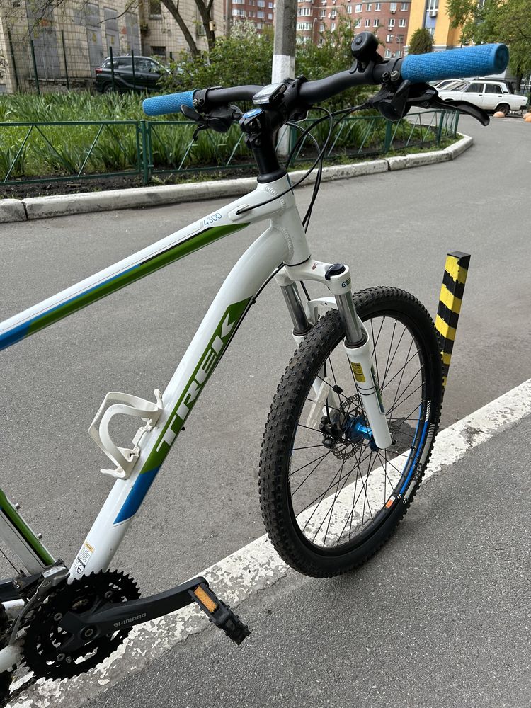 Велосипед TREK 4300