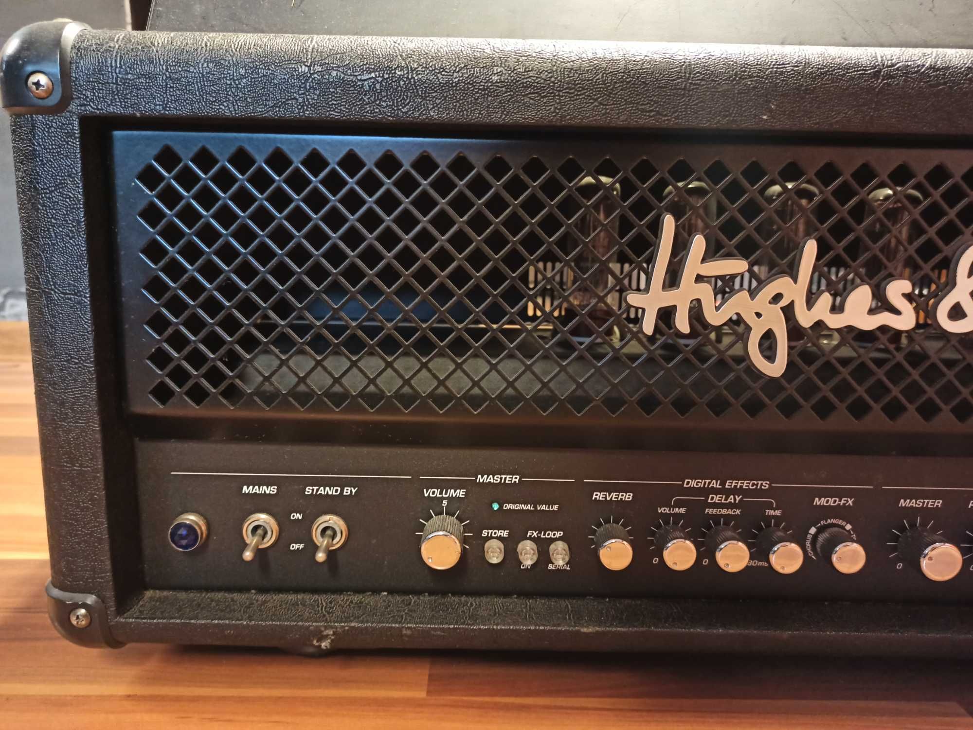 Hughes & Kettner Switchblade 100W + footswitch