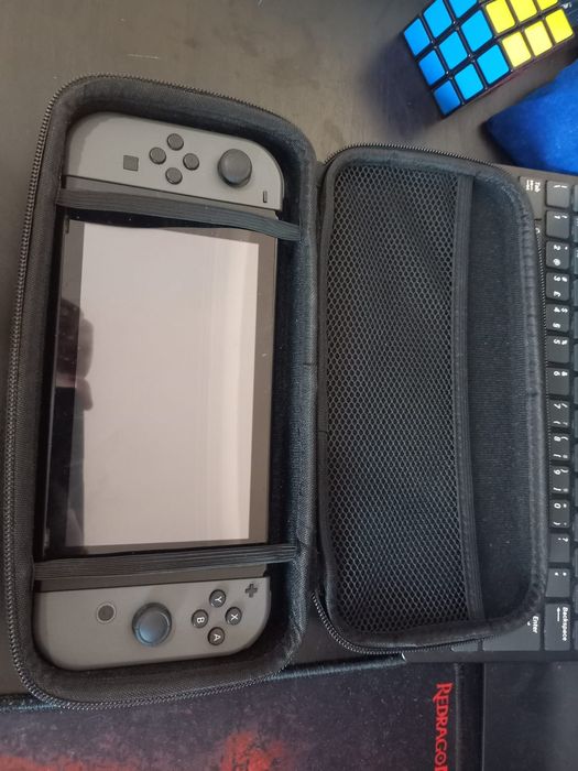 Nintendo switch conjunto(cabo gdmi não incluido)