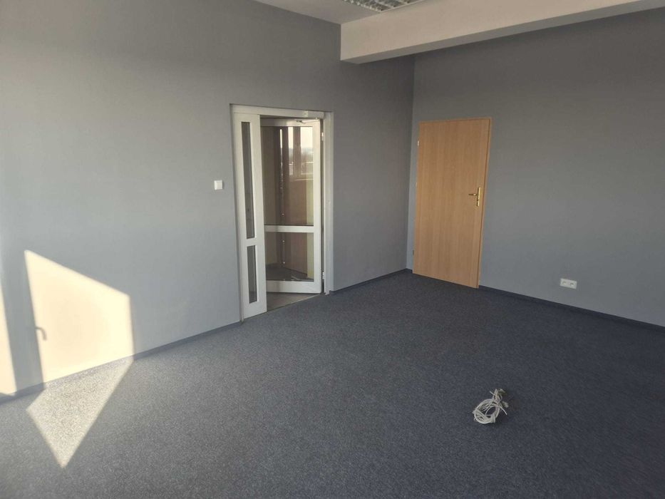 Pomieszczenia biurowe w dogodnej lokalizacji