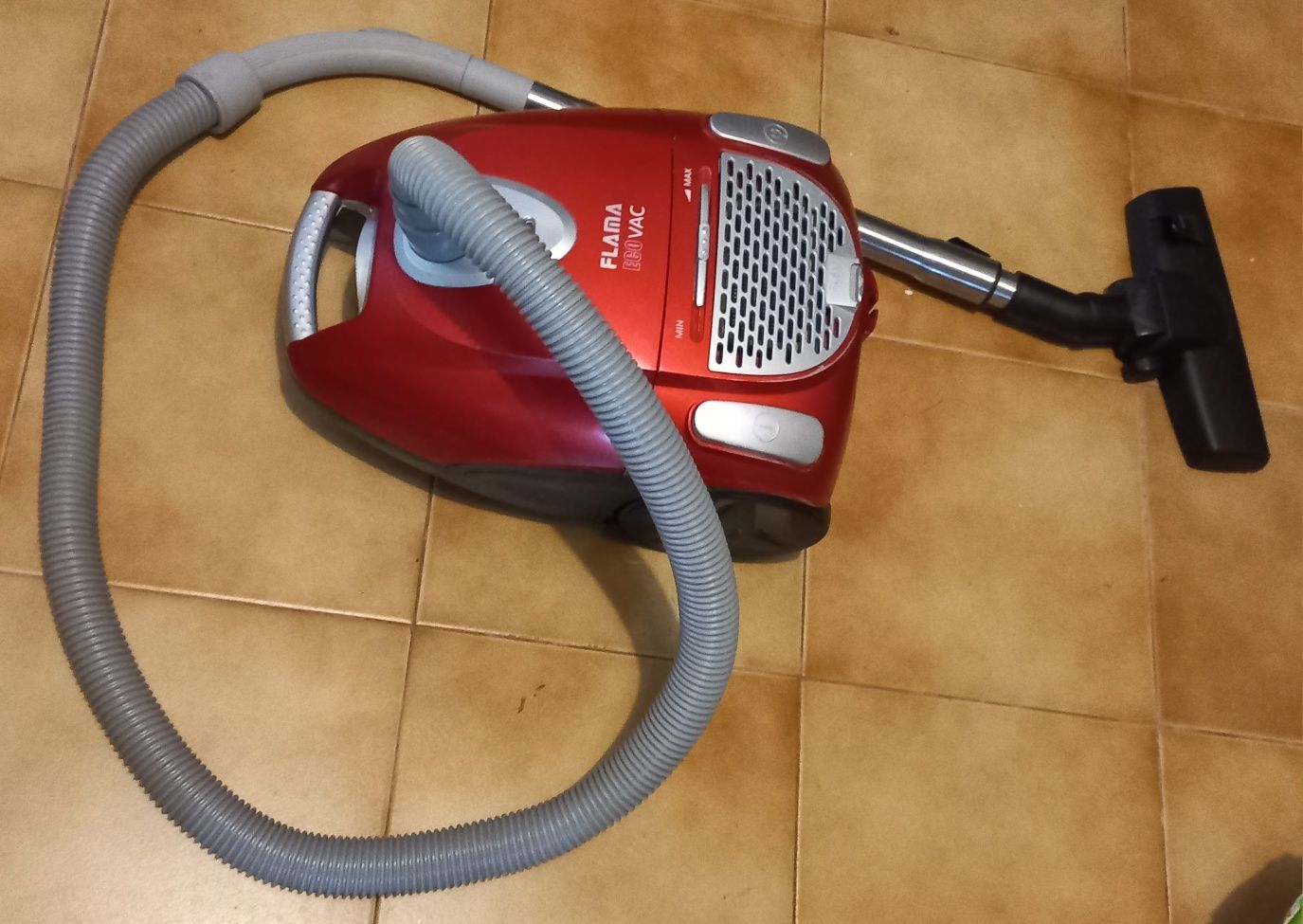 Aspiador com saco reutilizável
