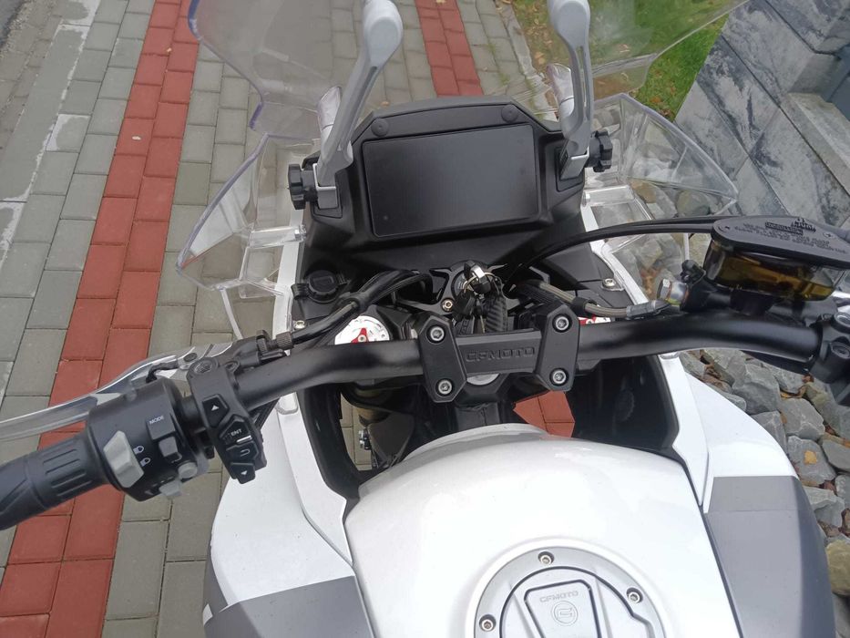 CF Moto  650 Mt nowy tylko 240km