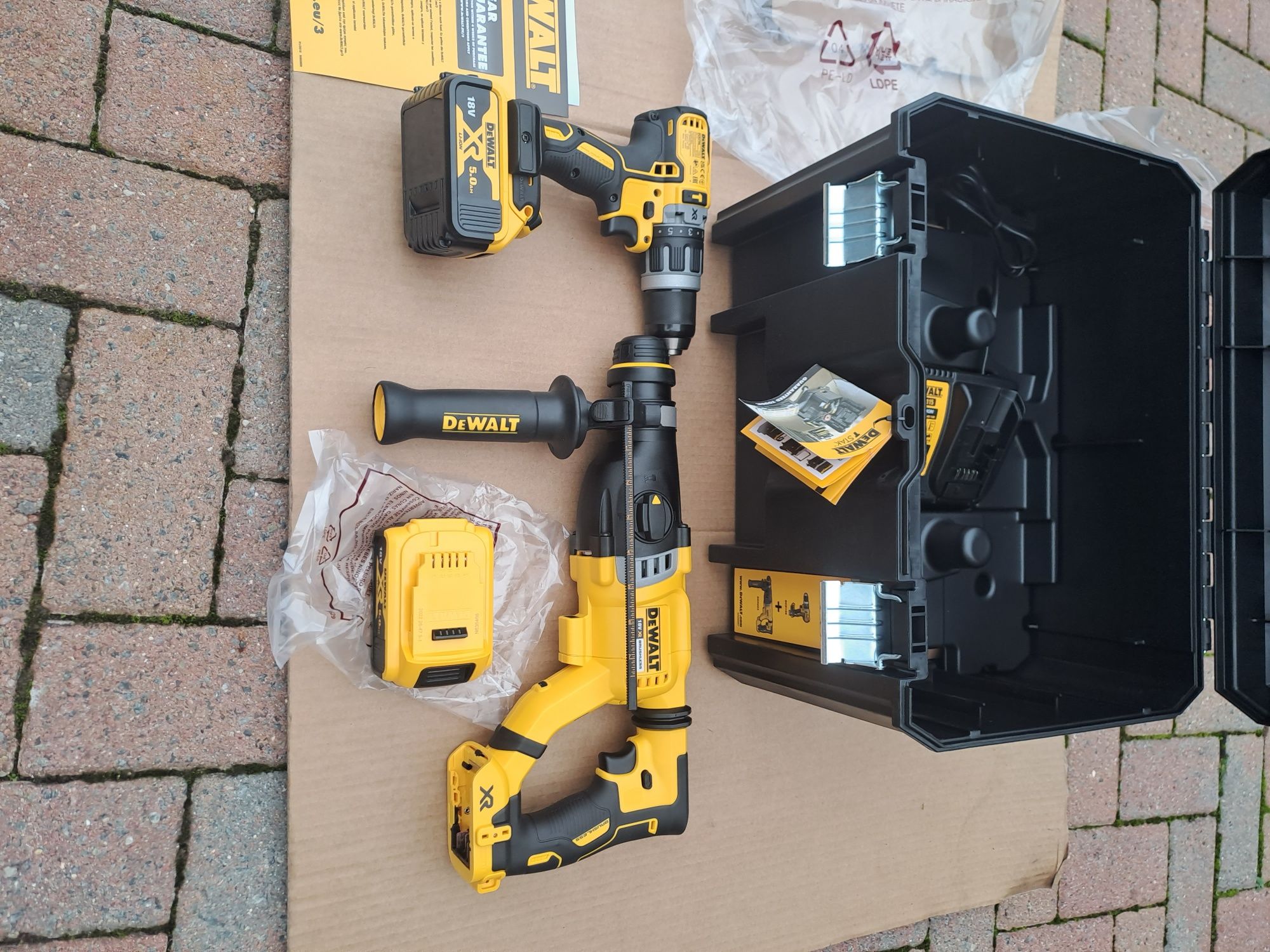 Zestaw  Dewalt  18v