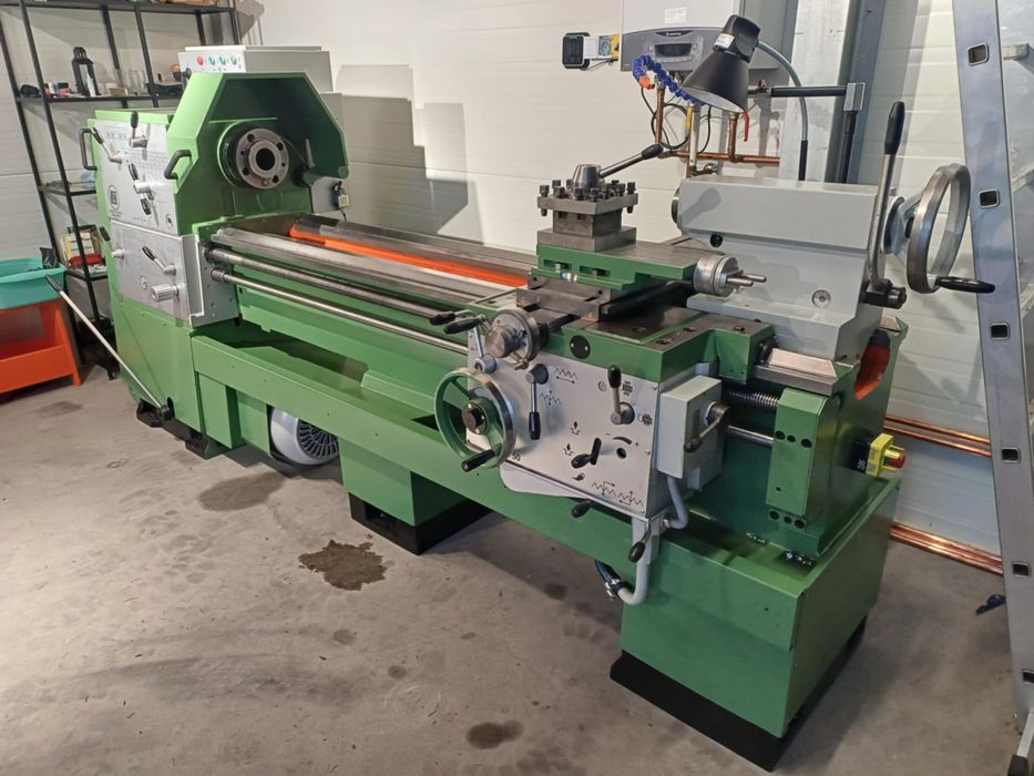 Tokarka TUR 50x1500