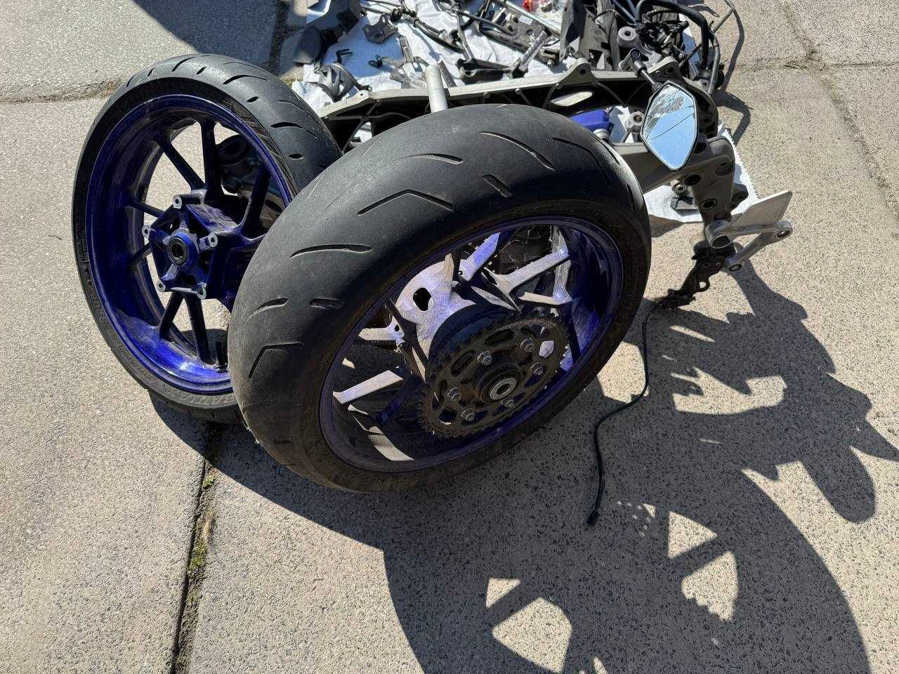 Yamaha MT-09 запчастини від донора