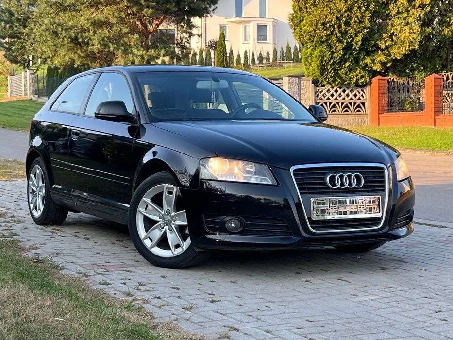 Audi A3 3-drzwiowe 2009r. LIFTING 1.9 TDI 105 KM BXE czarna 3 drzwi