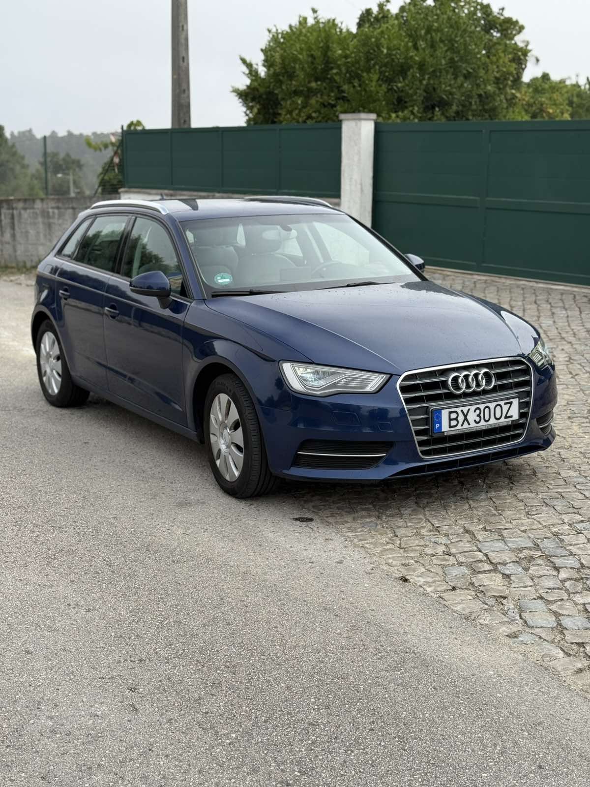 Audi A3 1.4, bom estado, económico, ar condicionado, pneus novos