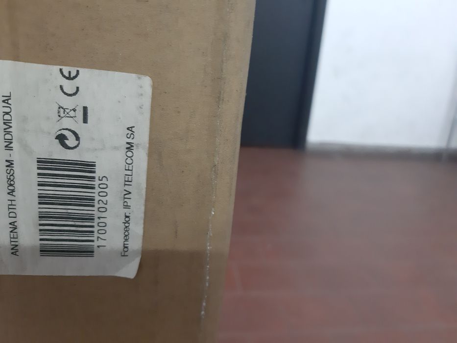 Antena parabólica nova