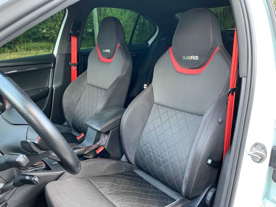 Skoda Octavia RS 2.0 TSI 2018 года.