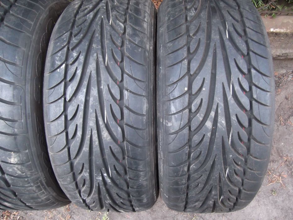 Opony DUNLOP SP Sport 9000 2 x 245/35ZR15 i 2 x 195/45ZR15