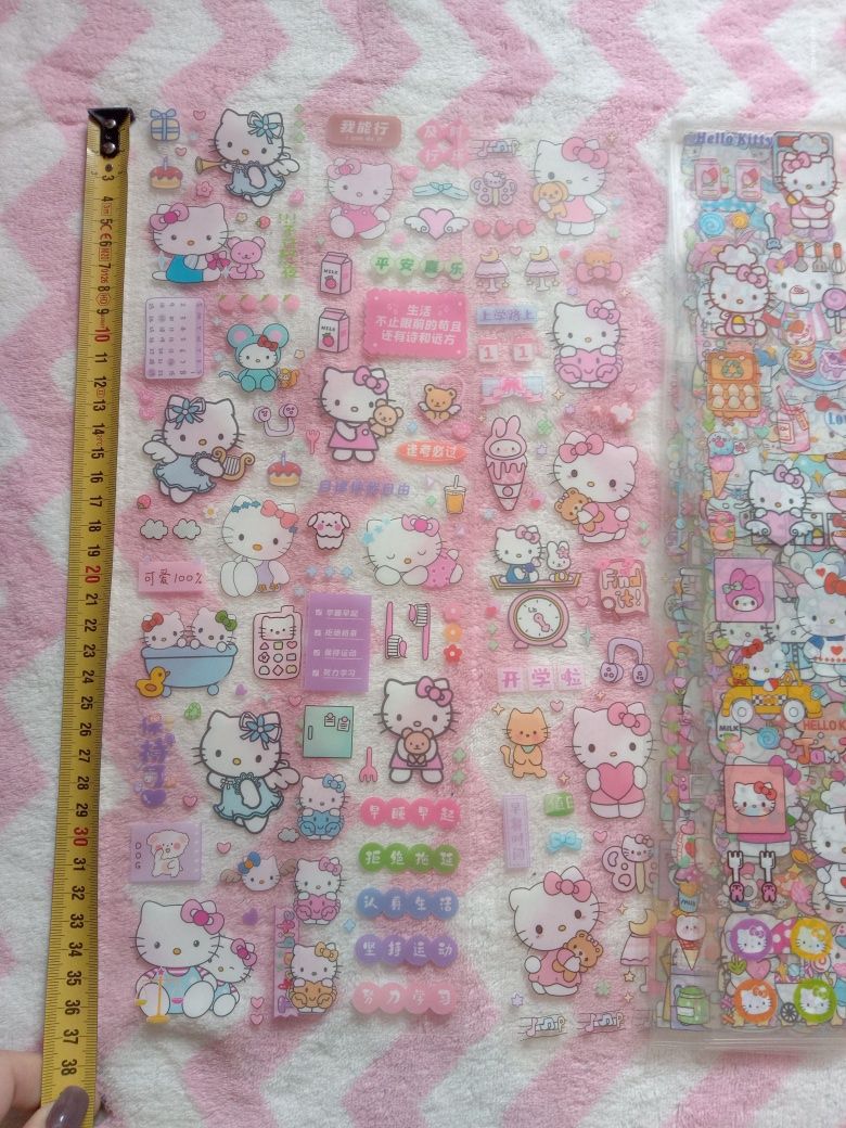 20 dużych arkuszy naklejki hello kitty