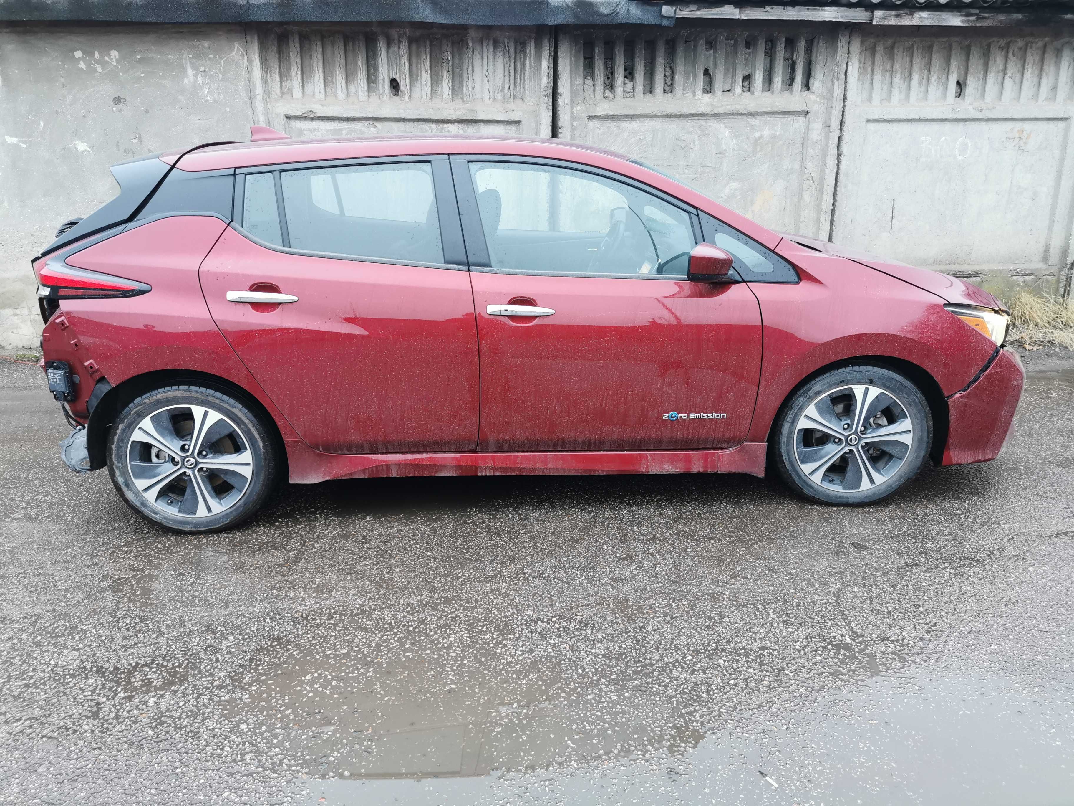 Запчасти Nissan Leaf 2 2017-2024г ez1 Дверь Разборка