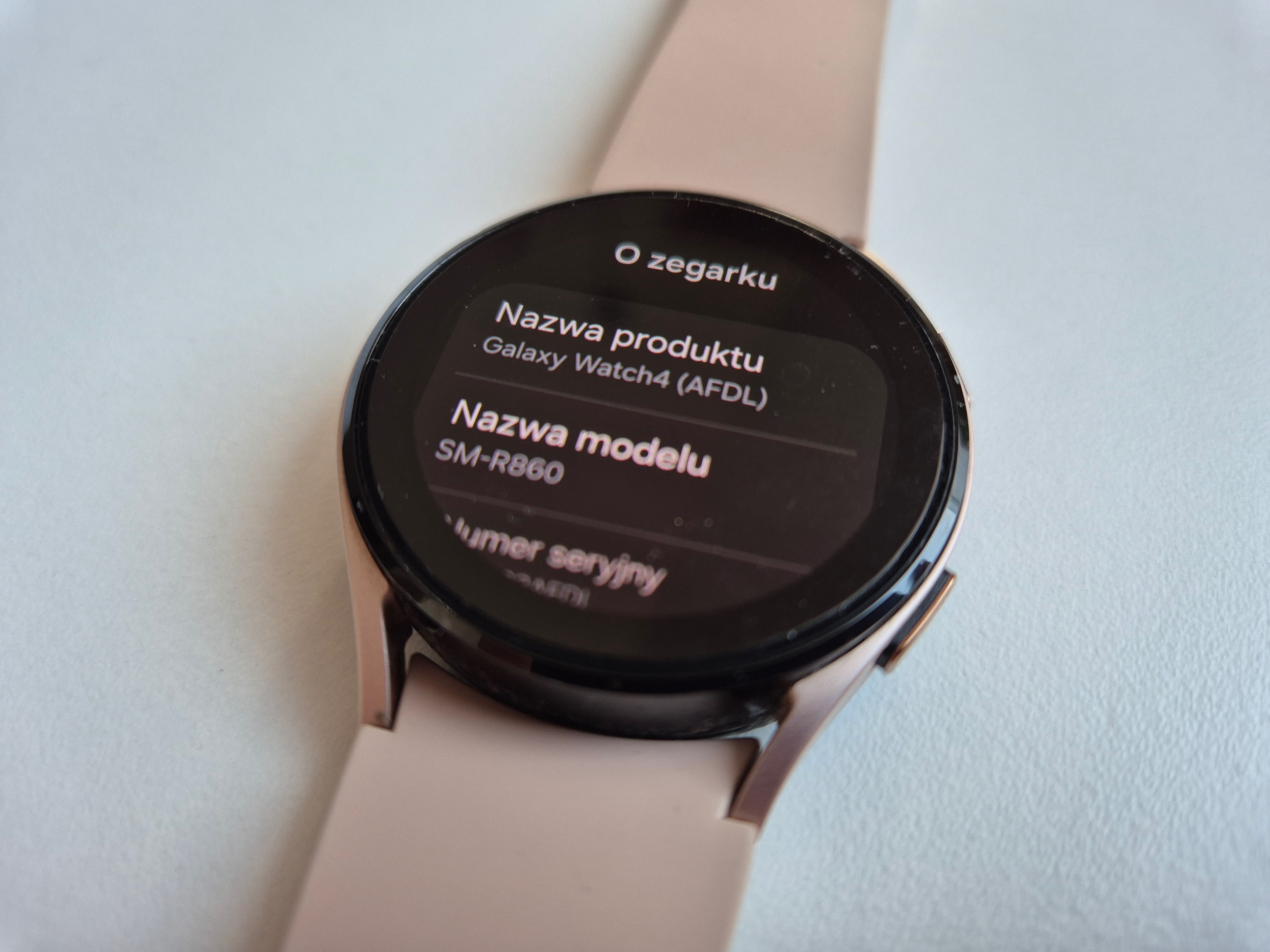 Samsung Galaxy Watch 4 (pink gold) Bluetooth, Wi-Fi, GPS