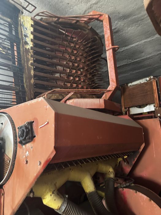 Комбайн гарбузовий Moty 3000