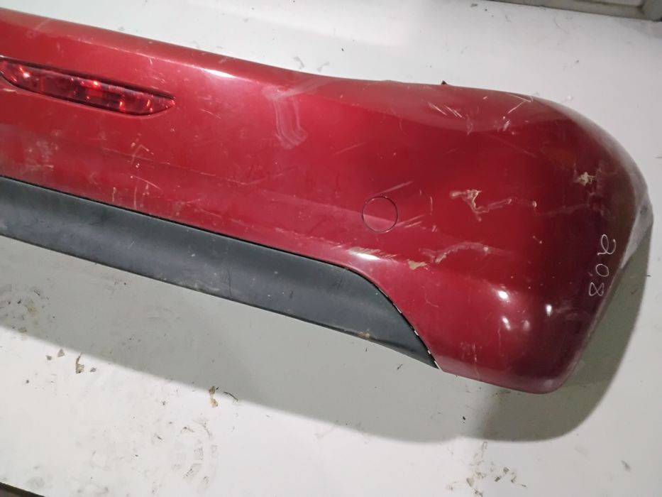 Parachoques peugeot 208