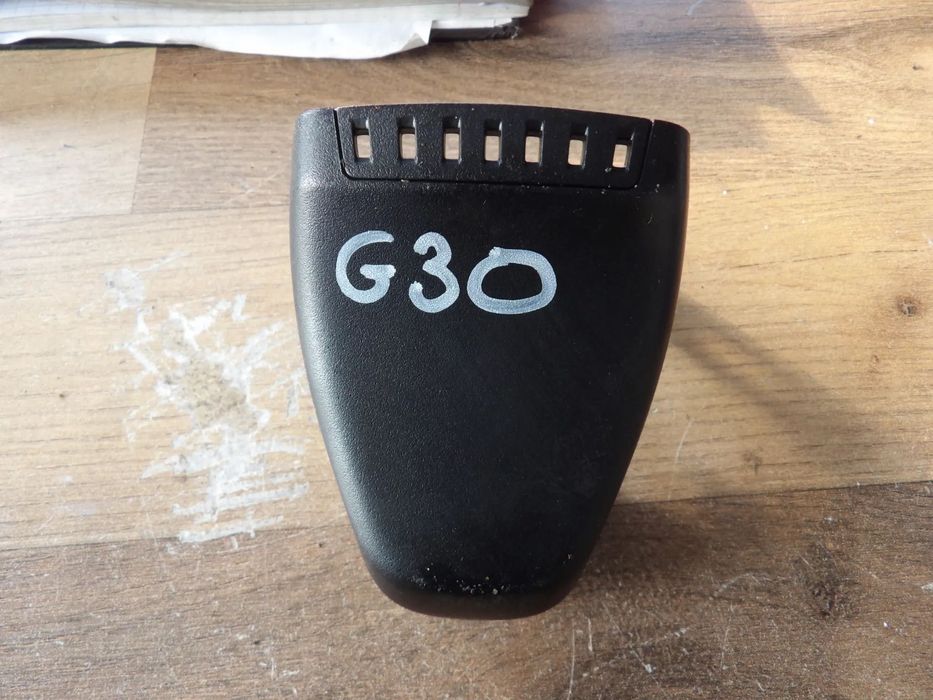 BMW - G30 - OBUDOWA , OSŁONA LUSTERKA WEWNĘTRZNEGO - 9303963