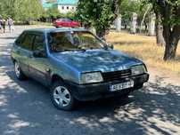 Продам ваз 2109.