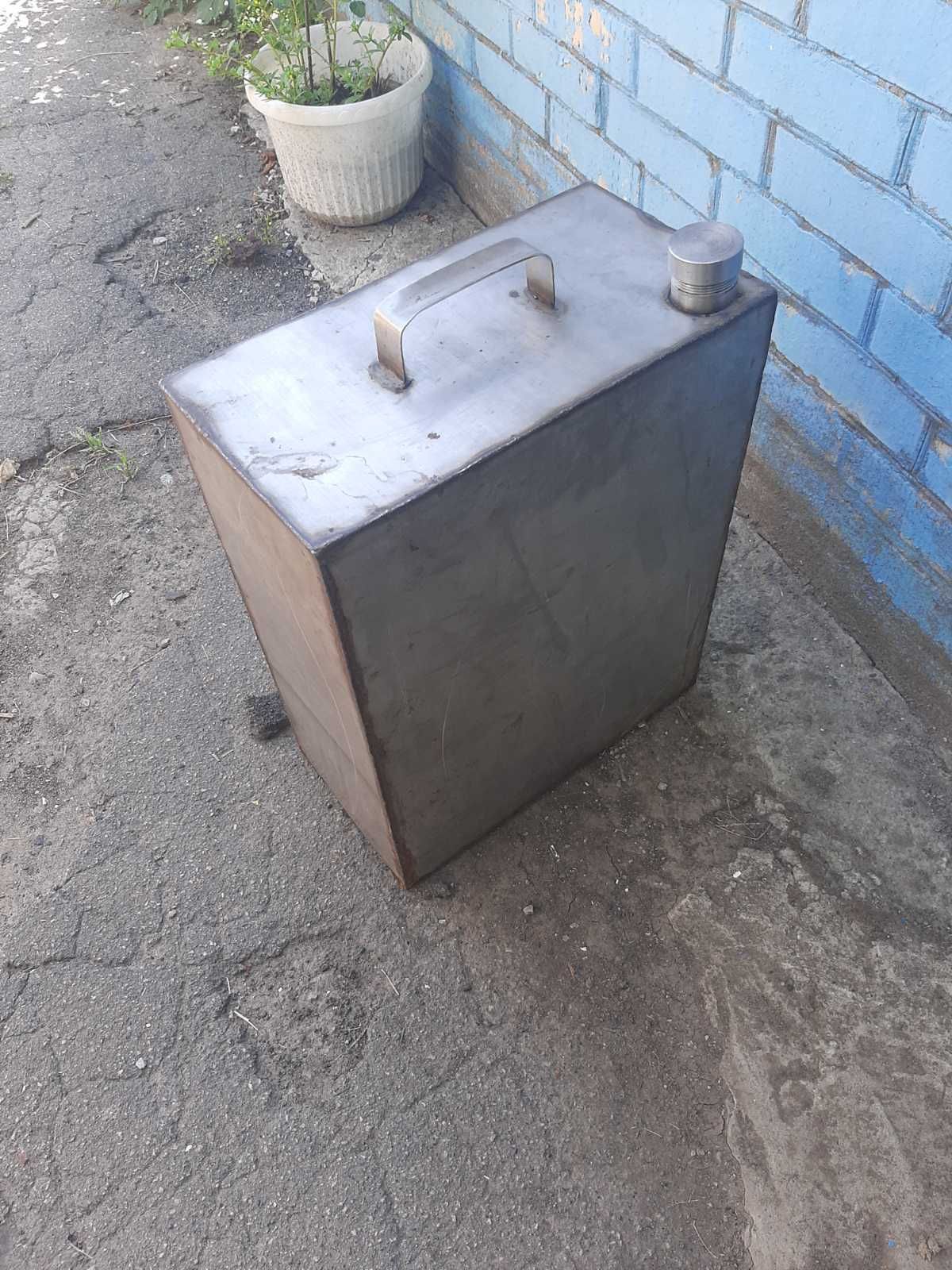 Емкость для воды для дома и сада