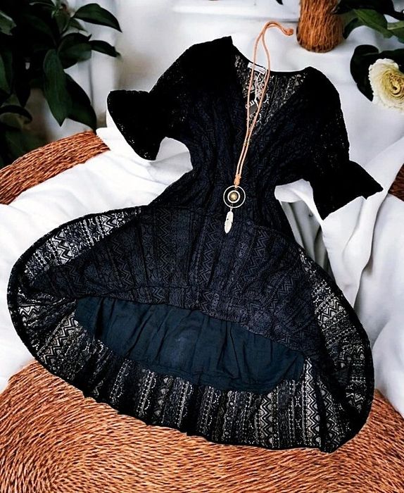 Czarna Sukienka Kopertowa Koronkowa Ażurowa Boho Hippie Gothic Premium