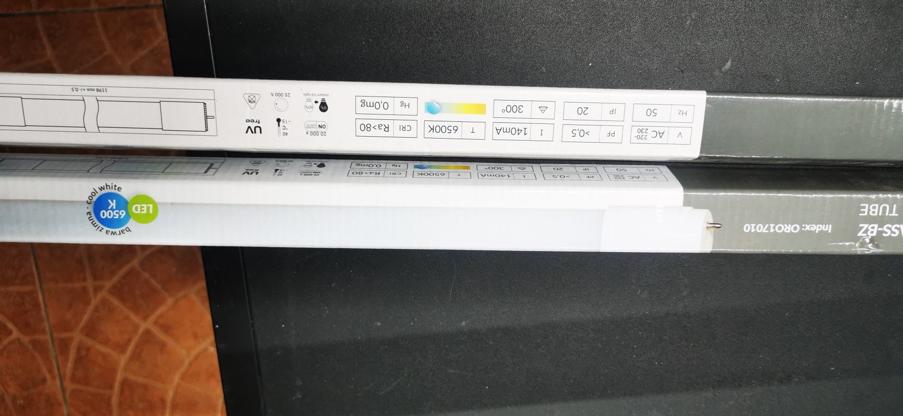 Świetlówka Led tuba 120 i 60 nowe 5szt.