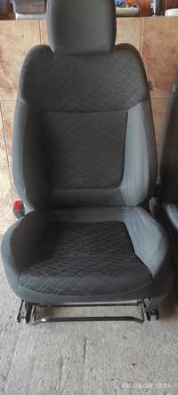 Салон крісла Peugeot 3008 2014р
