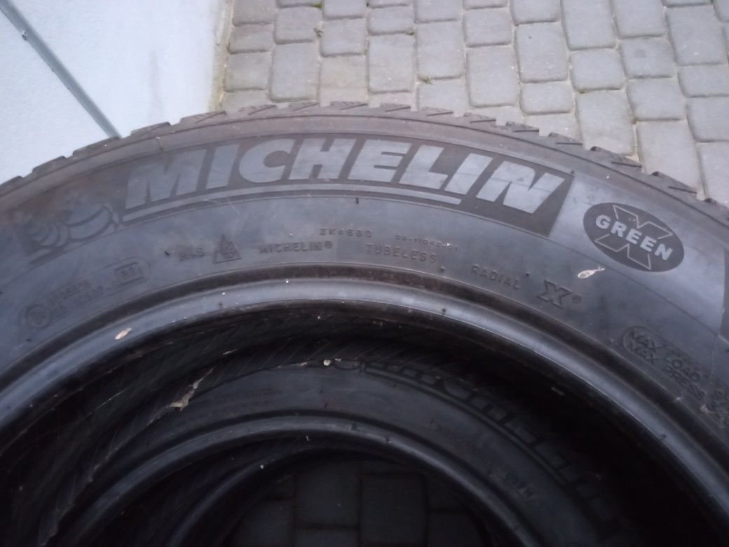 Opony zimowe Michelin Alpine 235/60r18