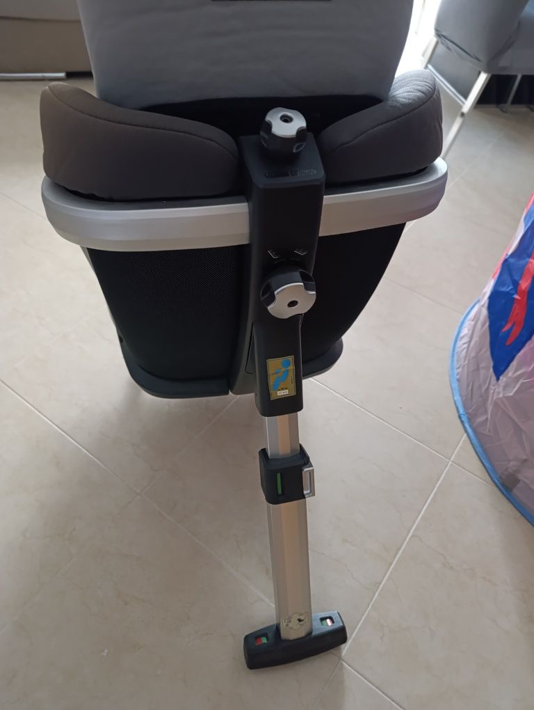Cadeira Auto Concord Reverso Plus i-Size (0-4 anos)
