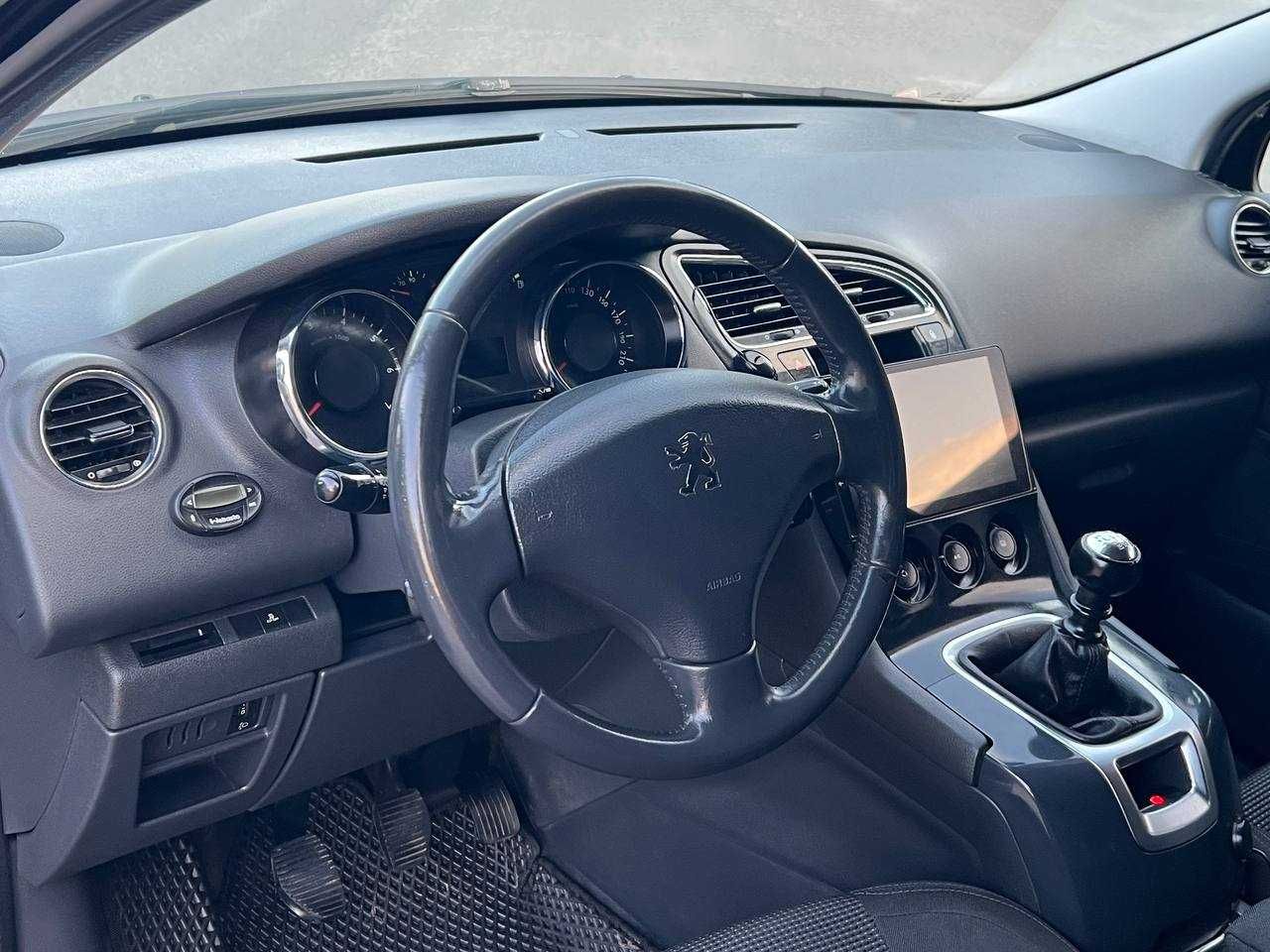 Peugeot 5008 2009 р.в. 1.6 бензин