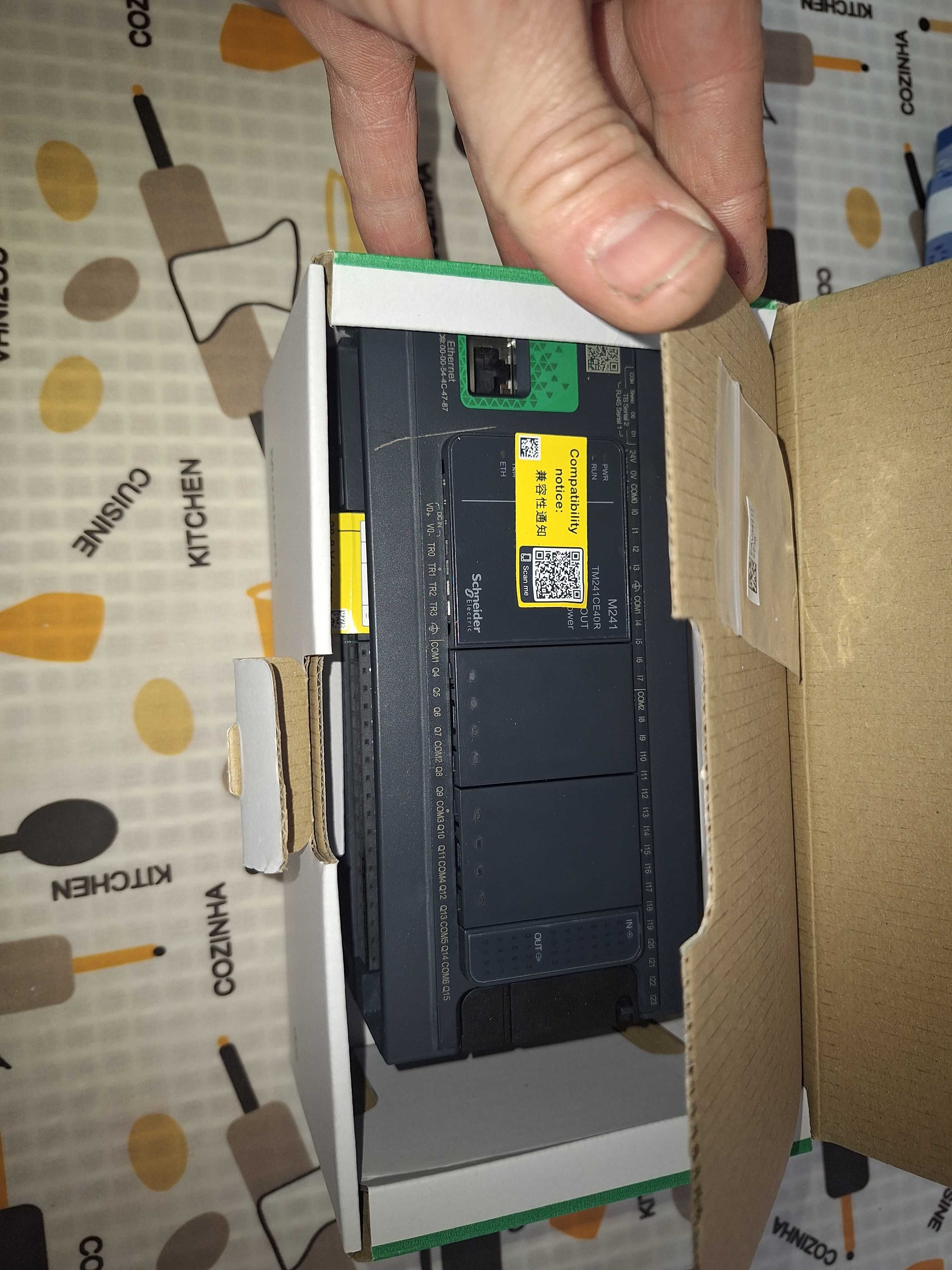 PLC Modicon schneider