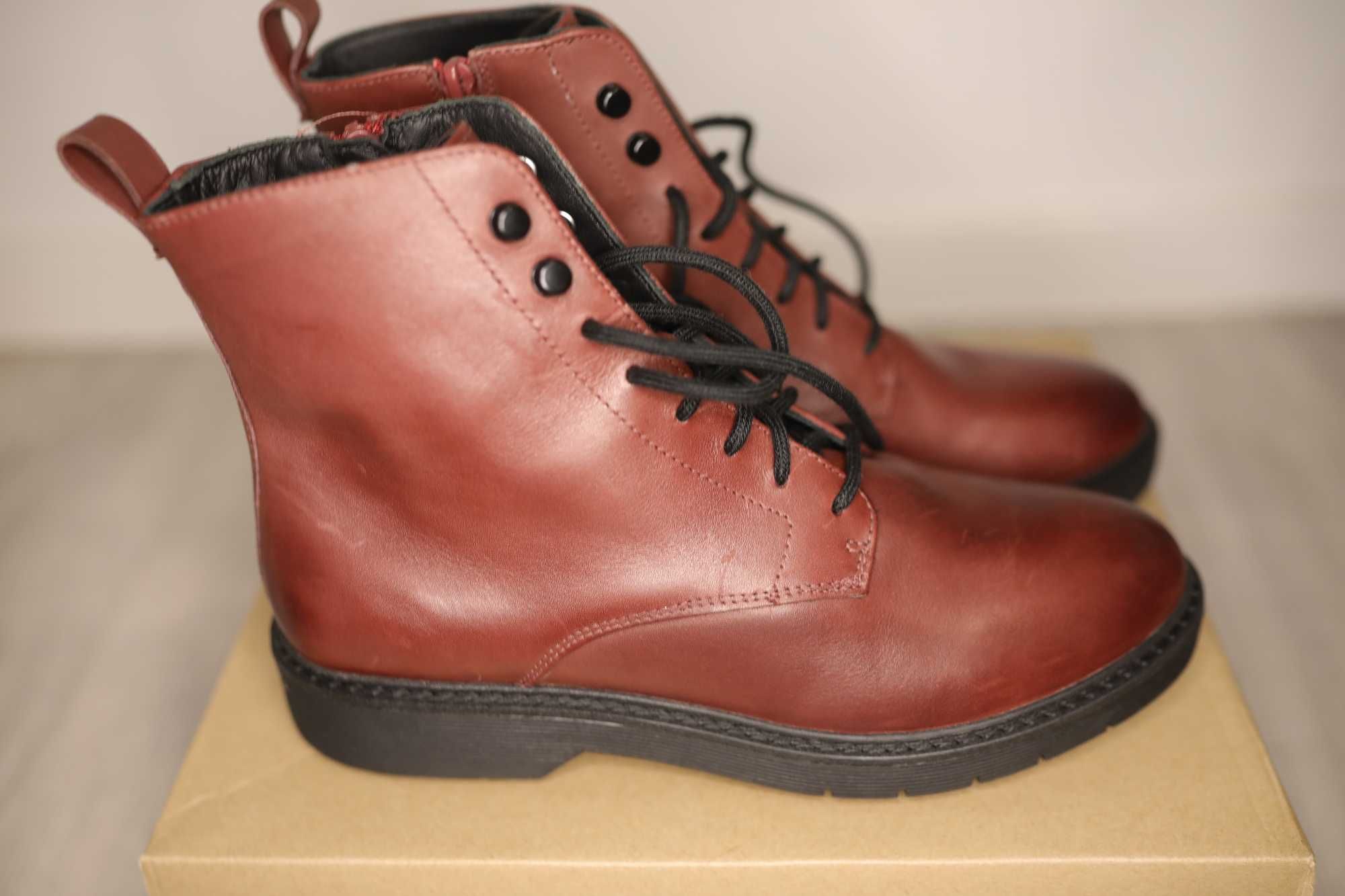 Botki Clarks WITCOMBE HI 2 r.40