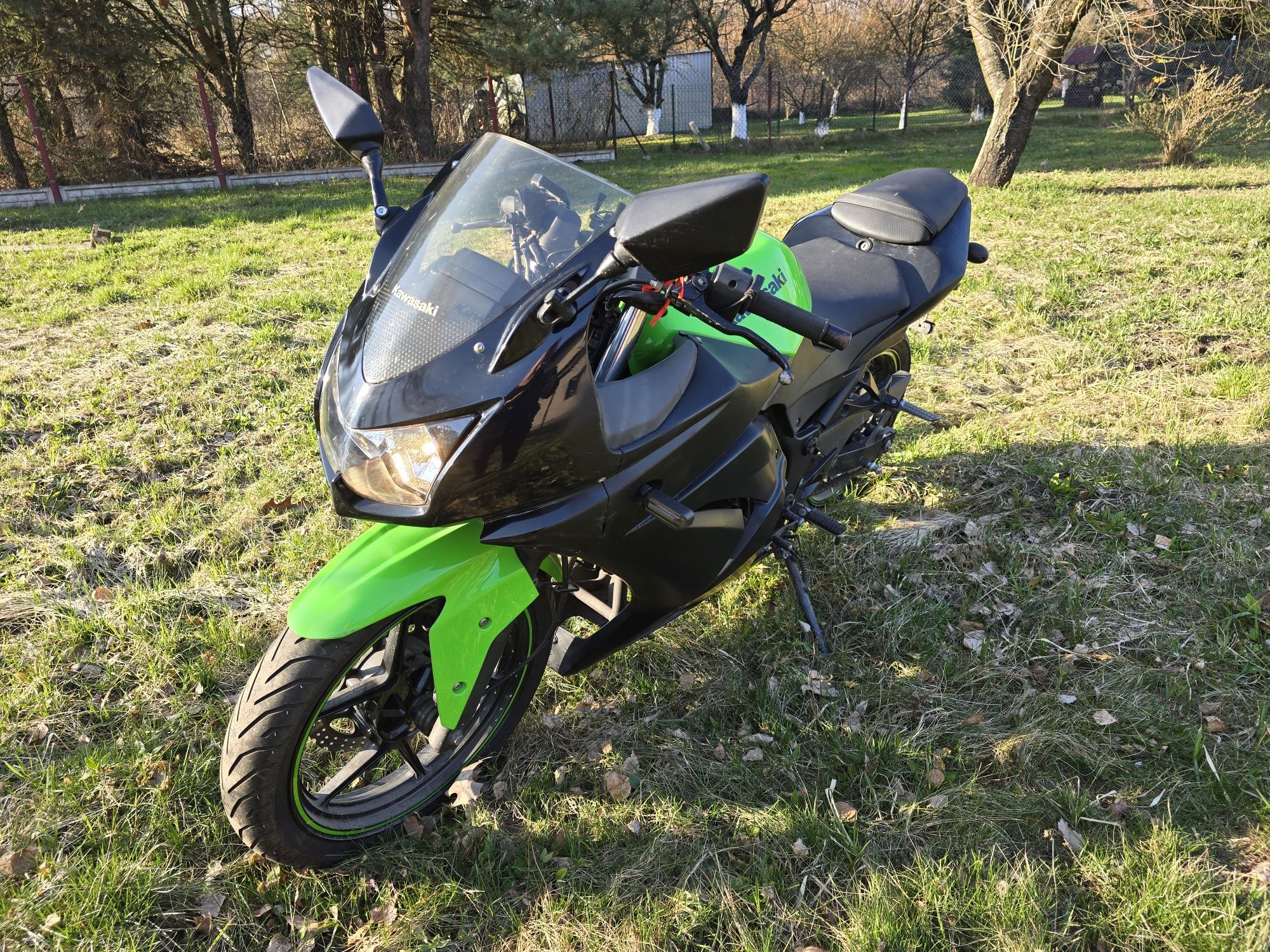 Sprzedam kawasaki Ninja 250r