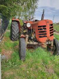 Ciągnik , traktor Ursus 411