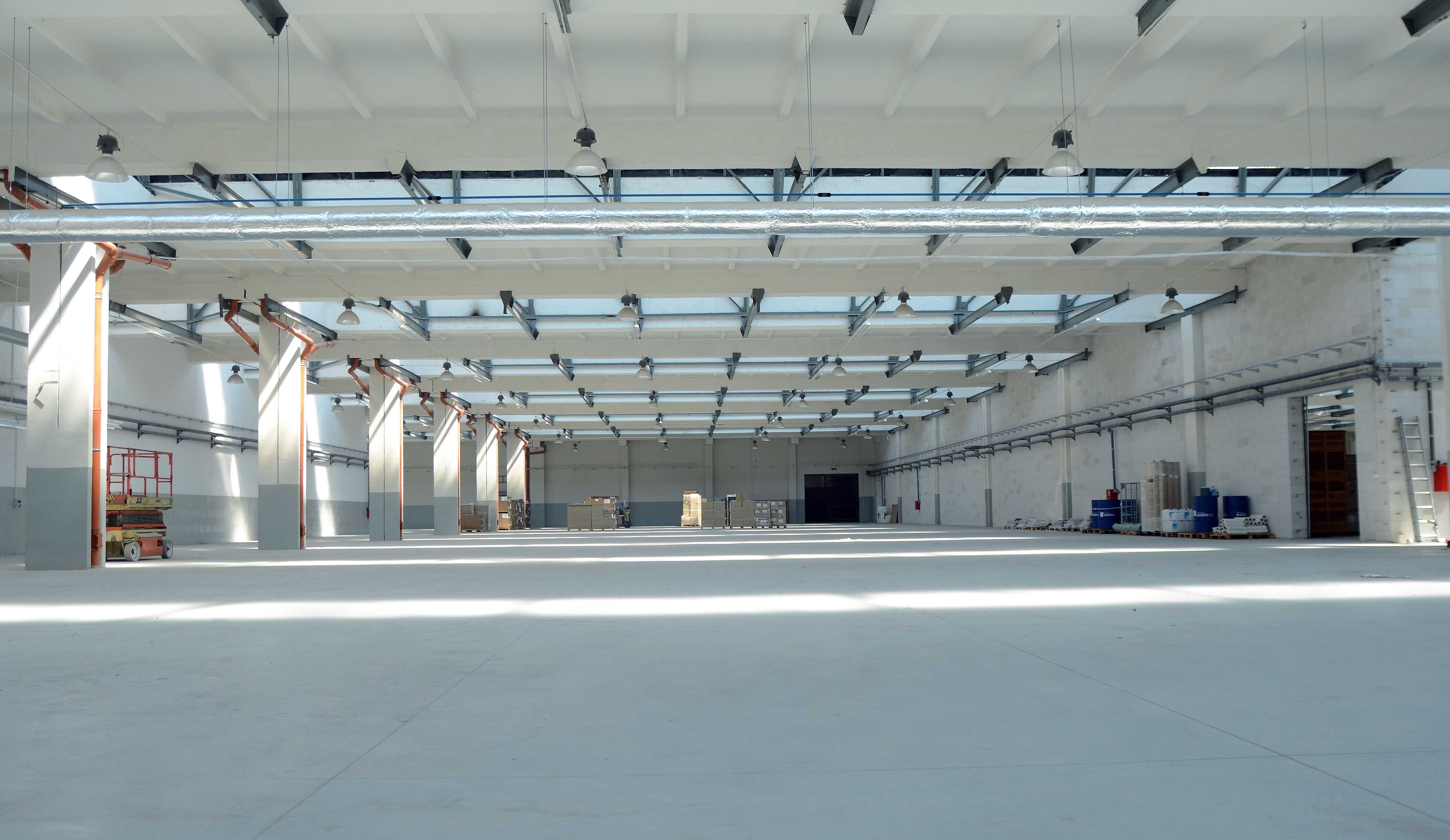 Magazyn 2700 - 4000 m2 Łódź św. Teresy Wersalska BEZPOŚREDNIO