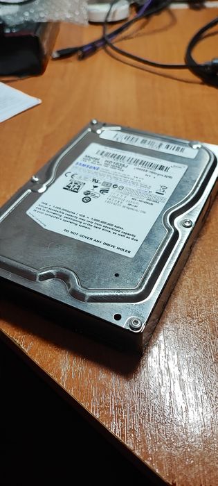 Жорсткий диск Sata 3.5  на 1 Тб