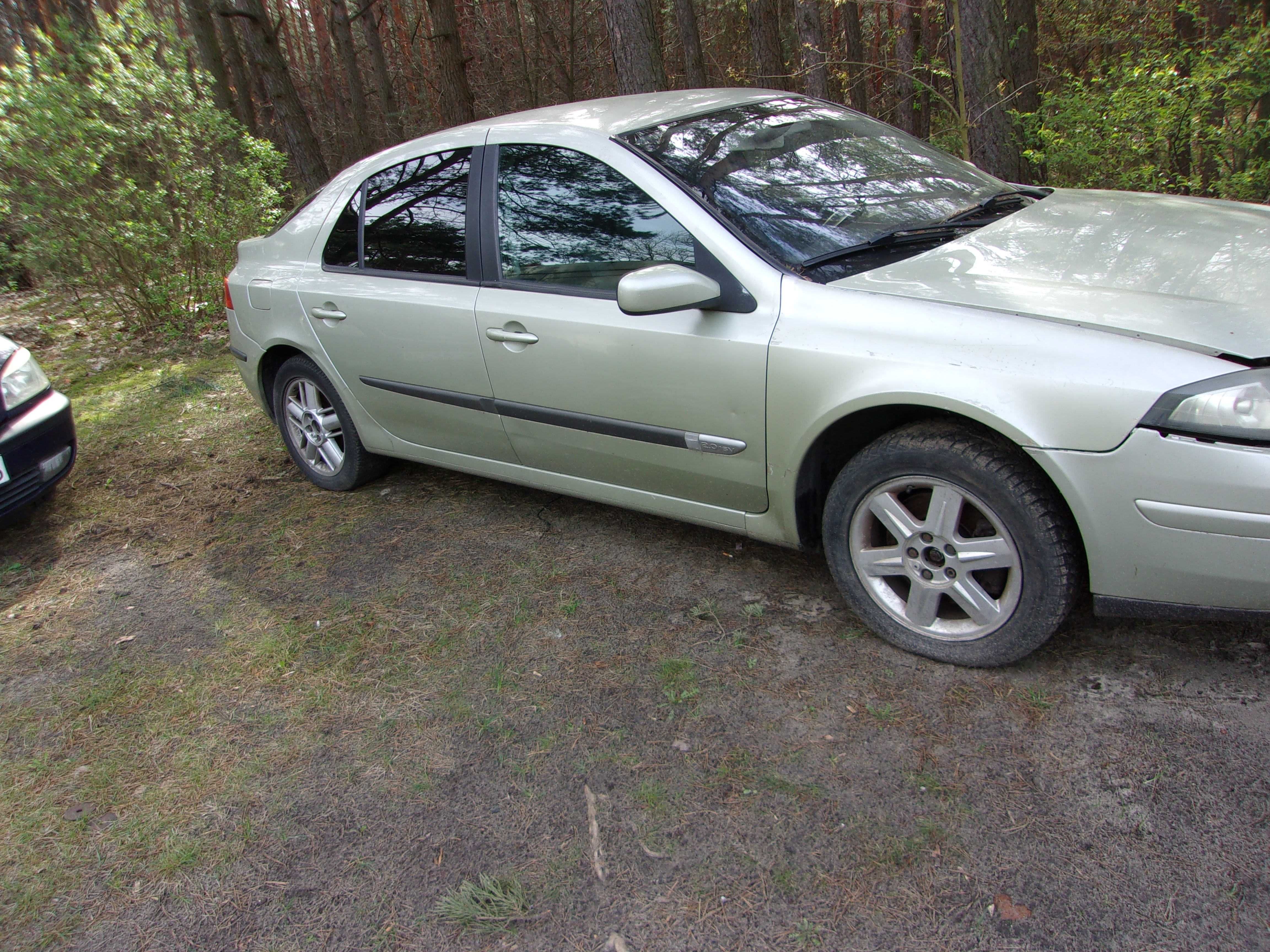 Renault Laguna 20 Benzyna 2006r na poszczególne części