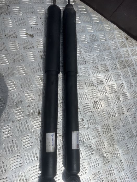 Задняя стойка как новые амортизатор escape maferick ford