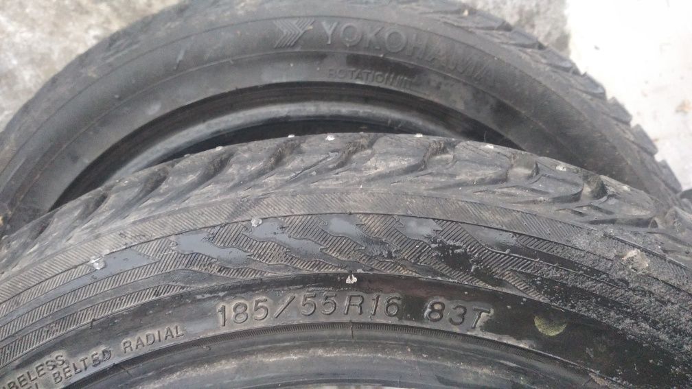 Резина  Yokohama зимняя шипованная 185/55  R16