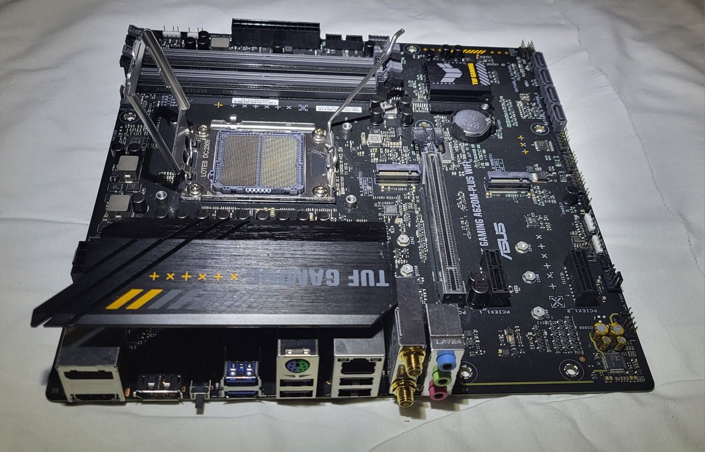 Материнська плата Asus TUF GAMING A620M-PLUS WIFI (sAM5, AMD A620, PCI