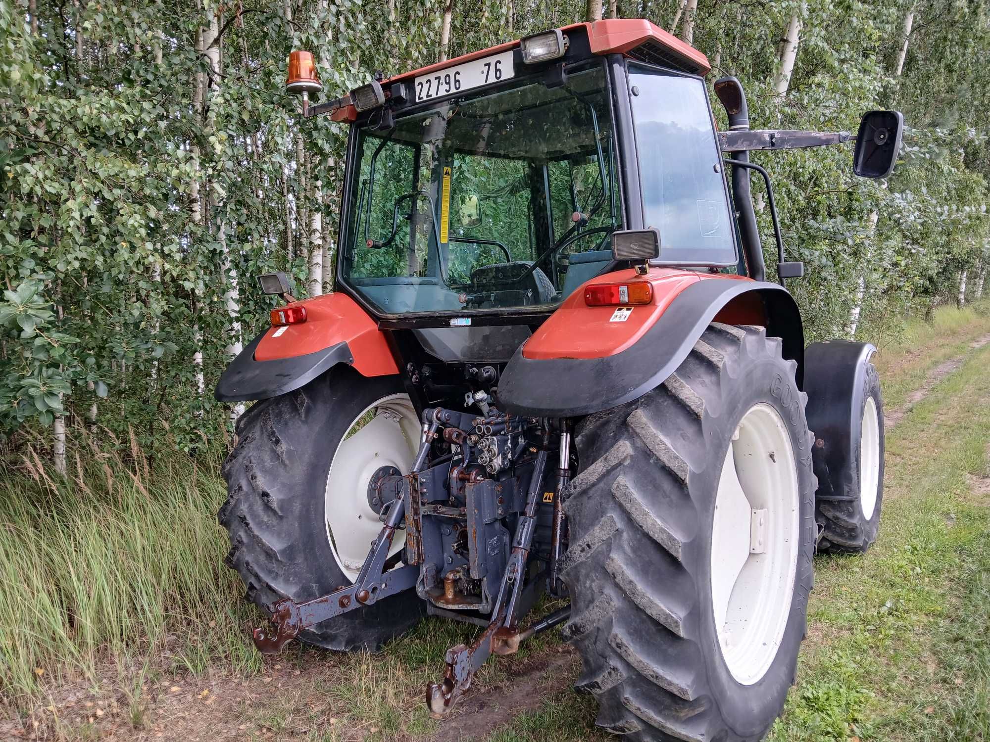 New Holland TS100