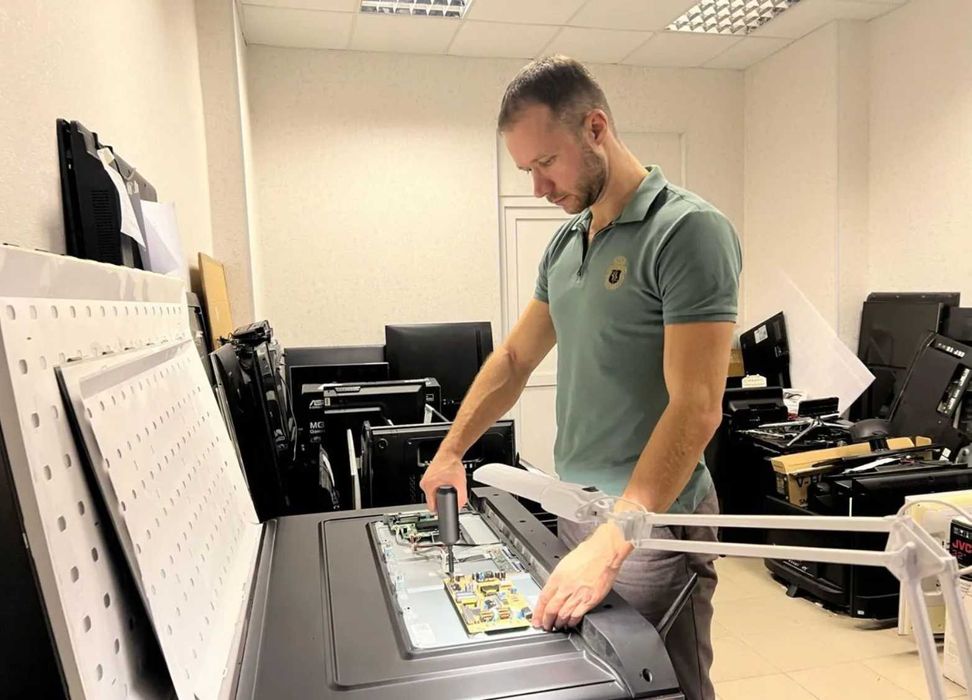 Ремонт телевізорів Телемайстер додому Ремонт UPS Екофлоу EcoFlow Виїзд