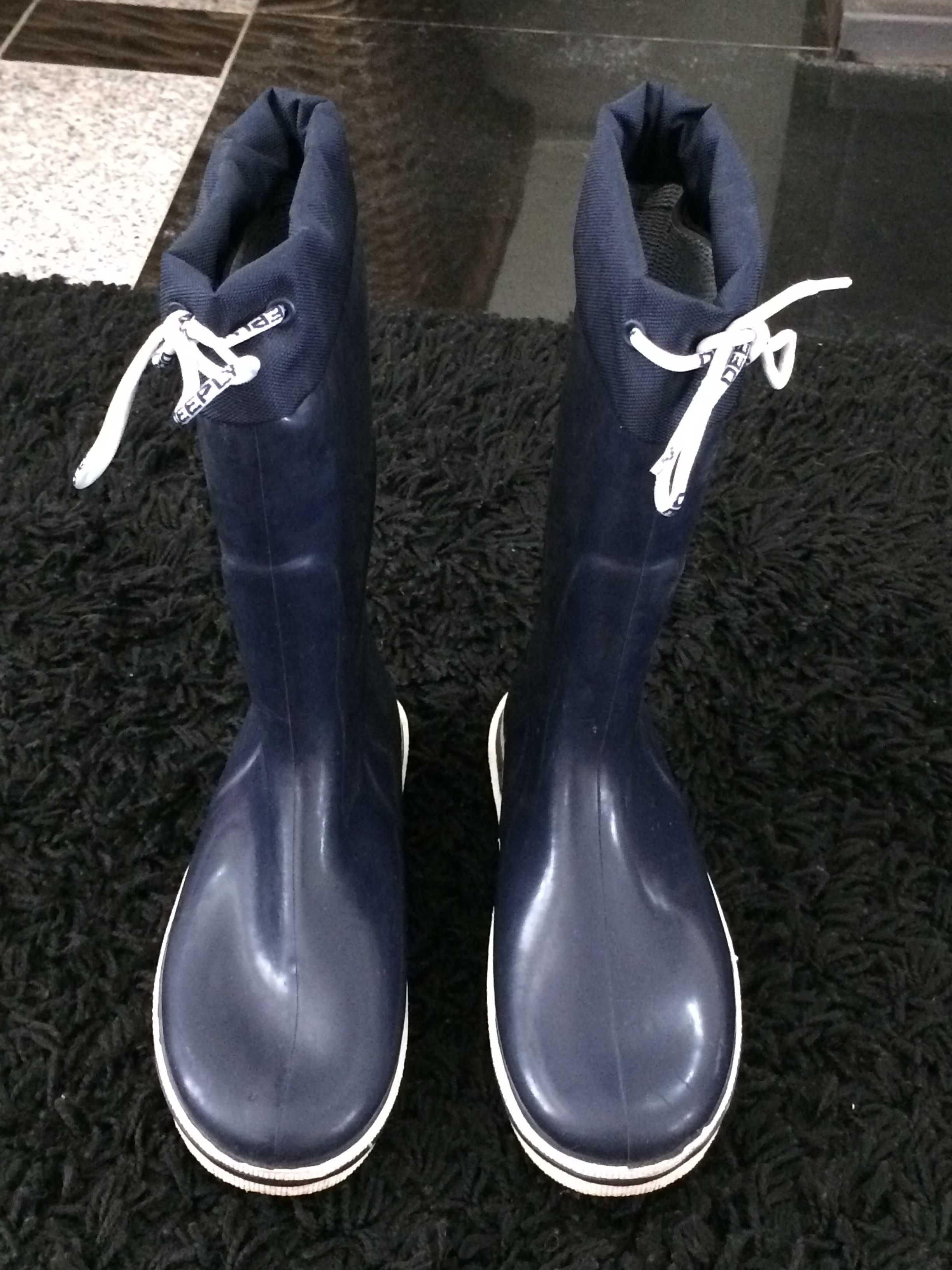 Botas de borracha, N.º 32