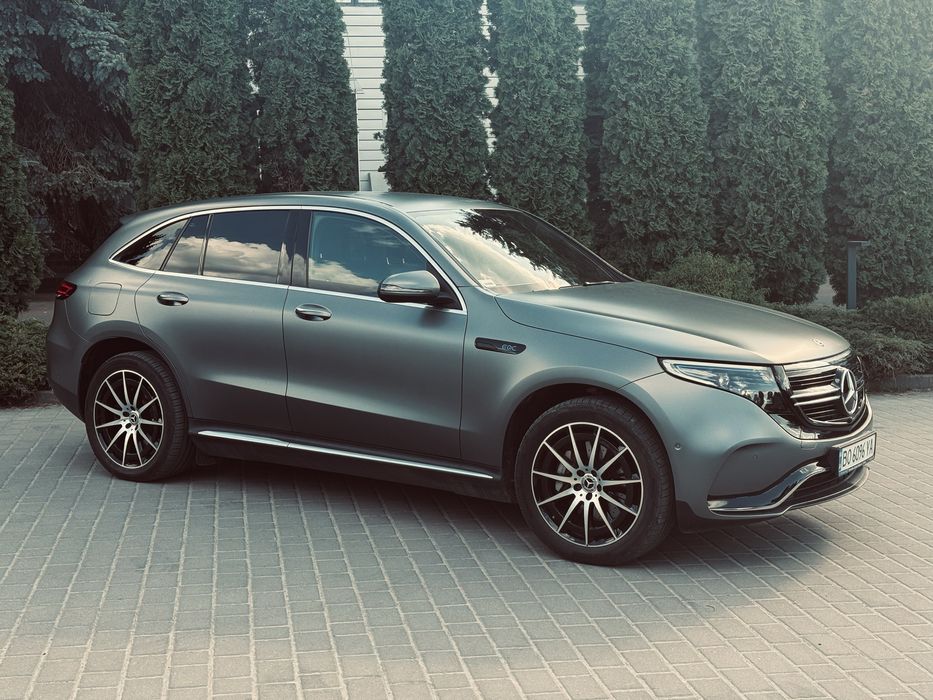 Оренда приватного водія з авто — Mercedes-Benz EQC