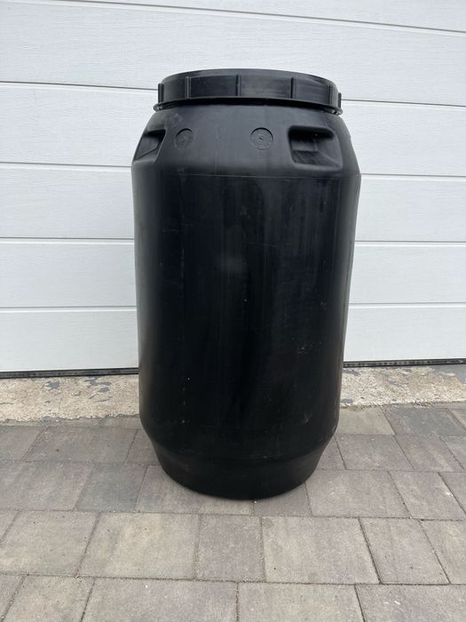 Beczka 250l. Beczki po artykułach spożywczych.